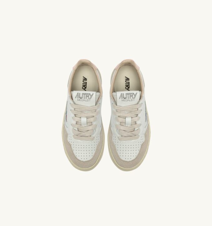 MEDALIST KIDS LOW SNEAKERS IN WEISSEM UND KREOLISCH-ROSA WILDLEDER MEDALIST KIDS LOW SNEAKERS IN WEISSEM UND KREOLISCH-ROSA WILDLEDER