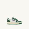 MEDALIST KIDSTRIPES LOW BICOLOR SNEAKERS IN WEISSEM UND GRÜNEM LEDER MEDALIST KIDSTRIPES LOW BICOLOR SNEAKERS IN WEISSEM UND GRÜNEM LEDER