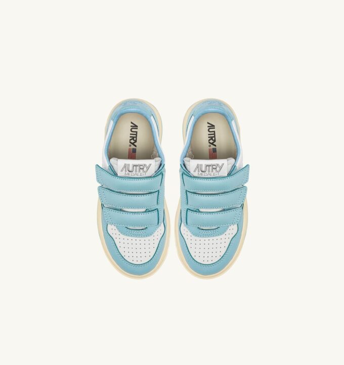 MEDALIST KIDSTRIPES LOW BICOLOR SNEAKERS IN WHITE AND ACQUATIC LEABER MEDALIST KIDSTRIPES LOW BICOLOR SNEAKERS IN WHITE AND ACQUATIC LEABER