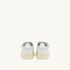 MEDALIST KIDSTRIPES LOW SNEAKERS AUS WEISSEM LEDER MEDALIST KIDSTRIPES LOW SNEAKERS AUS WEISSEM LEDER