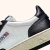 MEDALIST LOW BICOLOR SNEAKER AUS WEISSEM UND SCHWARZEM LEDER MEDALIST LOW BICOLOR SNEAKER AUS WEISSEM UND SCHWARZEM LEDER