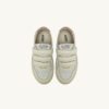 MEDALIST LOW KIDSTRIPES SNEAKER IN LEDERFARBE WHISPER WHITE IVORY WHITE AND BROWN SUGAR MEDALIST LOW KIDSTRIPES SNEAKER IN LEDERFARBE WHISPER WHITE IVORY WHITE AND BROWN SUGAR