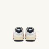MEDALIST LOW ‚MAISON KITSUNÉ‘ SNEAKER AUS WEISSEM UND BLAUEM LEDER MEDALIST LOW ‚MAISON KITSUNÉ‘ SNEAKER AUS WEISSEM UND BLAUEM LEDER