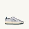 MEDALIST LOW SNEAKER AUS SILBER- UND FLASCHENMETAILLIERTEM LEDER MEDALIST LOW SNEAKER AUS SILBER- UND FLASCHENMETAILLIERTEM LEDER