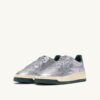 MEDALIST LOW SNEAKER AUS SILBER- UND FLASCHENMETAILLIERTEM LEDER MEDALIST LOW SNEAKER AUS SILBER- UND FLASCHENMETAILLIERTEM LEDER