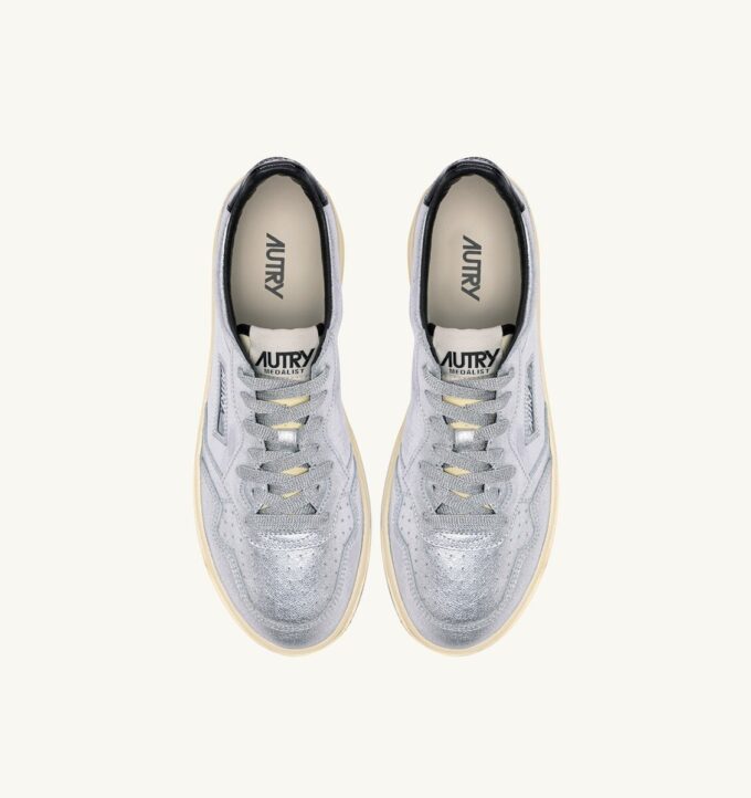 MEDALIST LOW SNEAKER AUS SILBER- UND SCHWARZ METALISIERTEM LEDER MEDALIST LOW SNEAKER AUS SILBER- UND SCHWARZ METALISIERTEM LEDER