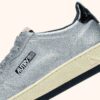 MEDALIST LOW SNEAKER AUS SILBER- UND SCHWARZ METALISIERTEM LEDER MEDALIST LOW SNEAKER AUS SILBER- UND SCHWARZ METALISIERTEM LEDER