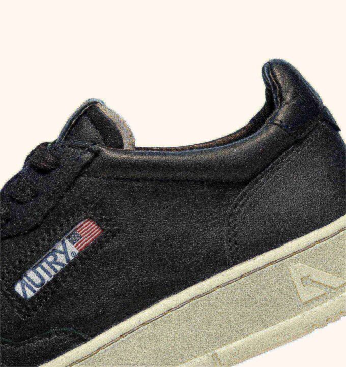 MEDALIST LOW SNEAKER AUS SUPERWEICHEM SCHWARZEM NAPPA MEDALIST LOW SNEAKER AUS SUPERWEICHEM SCHWARZEM NAPPA