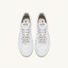 MEDALIST LOW SNEAKER AUS WEISSEM LEDER
