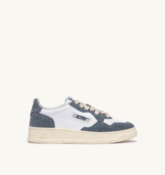 MEDALIST LOW SNEAKER AUS WEISSEM LEDER UND ASH GLITTER