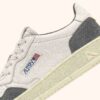 MEDALIST LOW SNEAKER AUS WEISSEM LEDER UND MOREL-WILDLEDER MEDALIST LOW SNEAKER AUS WEISSEM LEDER UND MOREL-WILDLEDER