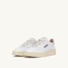 MEDALIST LOW SNEAKER AUS WEISSEM LEDER UND TIDAL-SCHAUMSTOFF MEDALIST LOW SNEAKER AUS WEISSEM LEDER UND TIDAL-SCHAUMSTOFF