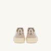 MEDALIST LOW SNEAKER AUS WEISSEM UND GOLDENEM LEDER