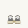 MEDALIST LOW SNEAKER AUS WEISSEM UND GRAUEM LEDER UND WILDLEDER