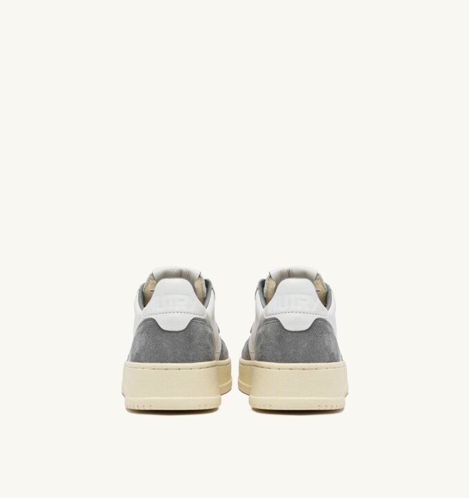 MEDALIST LOW SNEAKER AUS WEISSEM UND GRAUEM LEDER-WILDLEDER MEDALIST LOW SNEAKER AUS WEISSEM UND GRAUEM LEDER-WILDLEDER