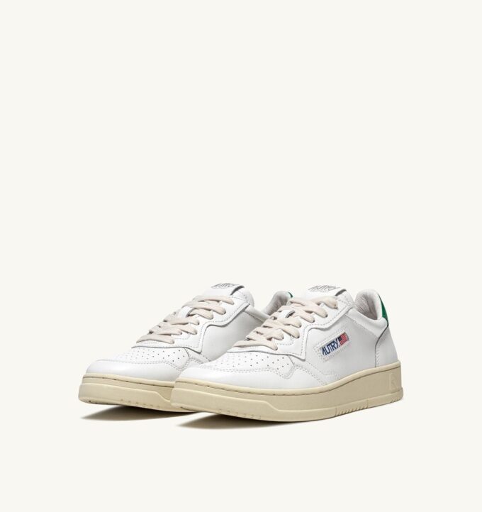 MEDALIST LOW SNEAKER AUS WEISSEM UND GRÜNEM LEDER MEDALIST LOW SNEAKER AUS WEISSEM UND GRÜNEM LEDER