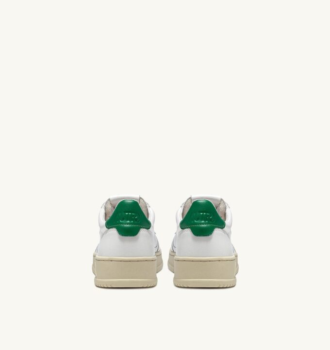 MEDALIST LOW SNEAKER AUS WEISSEM UND GRÜNEM LEDER MEDALIST LOW SNEAKER AUS WEISSEM UND GRÜNEM LEDER