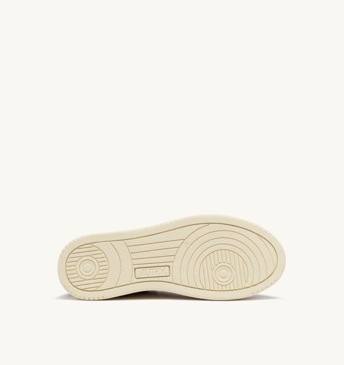 MEDALIST LOW SNEAKER AUS WEISSEM UND LILA LEDER UND WILDLEDER MEDALIST LOW SNEAKER AUS WEISSEM UND LILA LEDER UND WILDLEDER