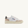 MEDALIST LOW SNEAKER AUS WEISSEM UND SCHWARZEM LEDER UND BEIGEM WILDLEDER MEDALIST LOW SNEAKER AUS WEISSEM UND SCHWARZEM LEDER UND BEIGEM WILDLEDER