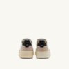 MEDALIST LOW SNEAKER AUS WEISSEM UND SCHWARZEM LEDER UND BEIGEM WILDLEDER MEDALIST LOW SNEAKER AUS WEISSEM UND SCHWARZEM LEDER UND BEIGEM WILDLEDER