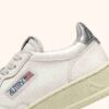 MEDALIST LOW SNEAKER AUS WEISSEM UND SILBERNEN LEDER MEDALIST LOW SNEAKER AUS WEISSEM UND SILBERNEN LEDER