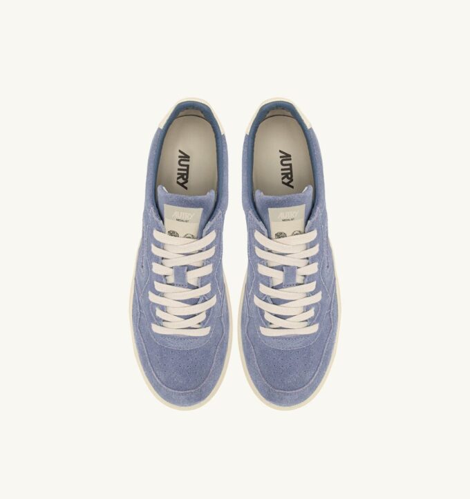 MEDALIST LOW SNEAKER IN CLAUDIA UND OFF WHITE WILDLEDER MEDALIST LOW SNEAKER IN CLAUDIA UND OFF WHITE WILDLEDER