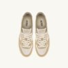 MEDALIST LOW SNEAKER IN DREIFARBIGEM HELLBLAU CLAUDIA UND SPONGE SUEDE MEDALIST LOW SNEAKER IN DREIFARBIGEM HELLBLAU CLAUDIA UND SPONGE SUEDE