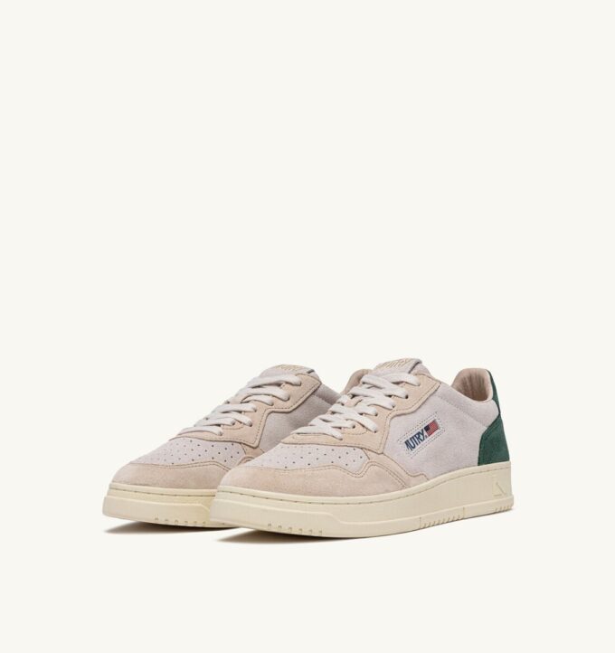 MEDALIST LOW SNEAKER IN DREIFARBIGEM SAND- UND GRÜNEM WILDLEDER MEDALIST LOW SNEAKER IN DREIFARBIGEM SAND- UND GRÜNEM WILDLEDER