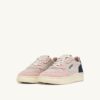 MEDALIST LOW SNEAKER IN DREIFARBIGEN FARBEN: ROSEMARY UND ATLANTIC SUEDE