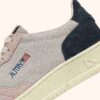 MEDALIST LOW SNEAKER IN DREIFARBIGEN FARBEN: ROSEMARY UND ATLANTIC SUEDE