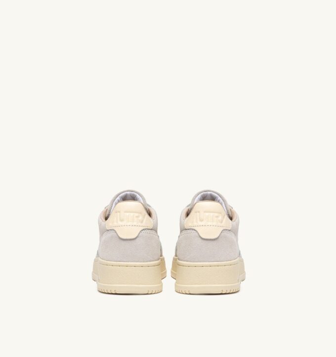 MEDALIST LOW SNEAKER IN MARMOR- UND OFF-WHITE-WILDLEDER MEDALIST LOW SNEAKER IN MARMOR- UND OFF-WHITE-WILDLEDER