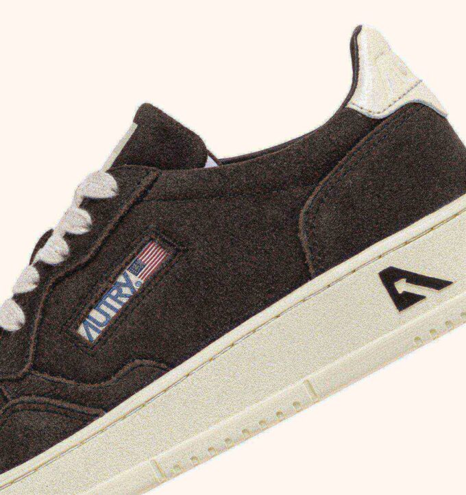 MEDALIST LOW SNEAKER IN MOKA UND OFF WHITE WILDTIER MEDALIST LOW SNEAKER IN MOKA UND OFF WHITE WILDTIER