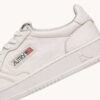 MEDALIST LOW SNEAKER IN OPTICAL WHITE SUPERSOFT NAPA LEDER