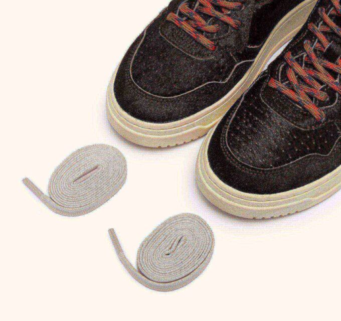 MEDALIST LOW SNEAKER IN SCHOKOLADENBRAUN MIT PONYHAAR-EFFEKT MEDALIST LOW SNEAKER IN SCHOKOLADENBRAUN MIT PONYHAAR-EFFEKT