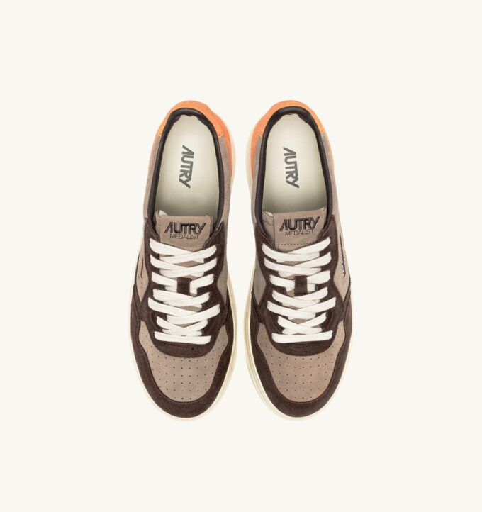MEDALIST LOW SNEAKER IN TRICOLOR BROWN FANTA UND MOKA SUEDE MEDALIST LOW SNEAKER IN TRICOLOR BROWN FANTA UND MOKA SUEDE