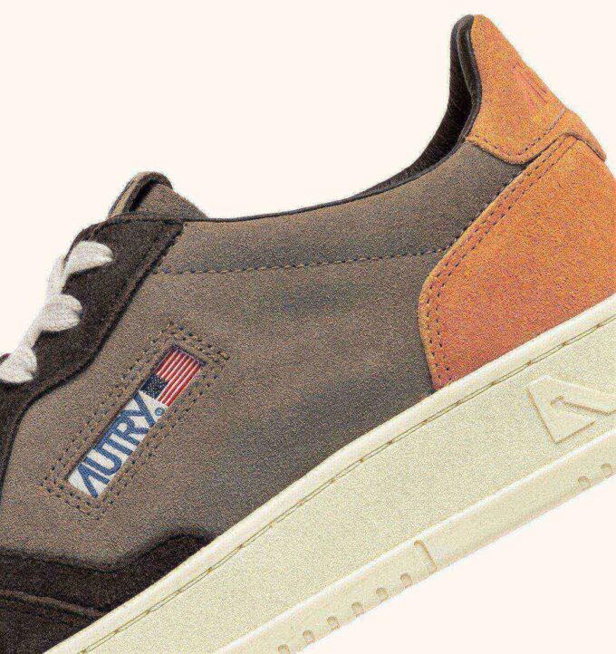 MEDALIST LOW SNEAKER IN TRICOLOR BROWN FANTA UND MOKA SUEDE MEDALIST LOW SNEAKER IN TRICOLOR BROWN FANTA UND MOKA SUEDE