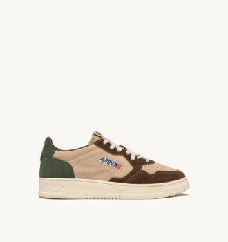MEDALIST LOW SNEAKER IN TRICOLOR LAND AND CAPER SUEDE