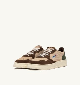 MEDALIST LOW SNEAKER IN TRICOLOR LAND AND CAPER SUEDE