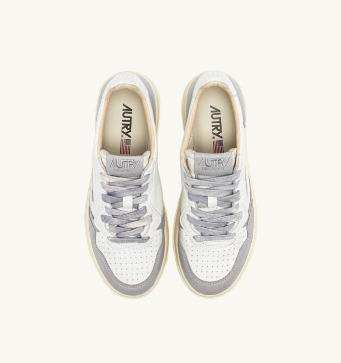 MEDALIST LOW SNEAKER IN WEISS UND DAPOR LEDER MEDALIST LOW SNEAKER IN WEISS UND DAPOR LEDER