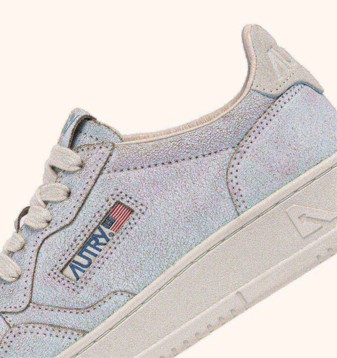 MEDALIST LOW SNEAKER IN WEISS UND ROSA GEFÄRBTEM WILDLEDER MEDALIST LOW SNEAKER IN WEISS UND ROSA GEFÄRBTEM WILDLEDER