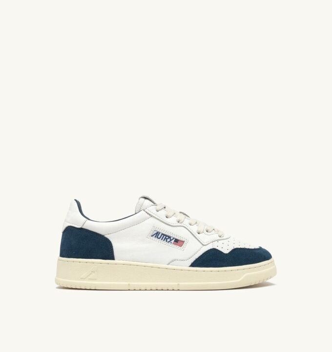 MEDALIST LOW SNEAKER IN WEISSEM UND CAPRI-LEDER-WILDLEDER MEDALIST LOW SNEAKER IN WEISSEM UND CAPRI-LEDER-WILDLEDER