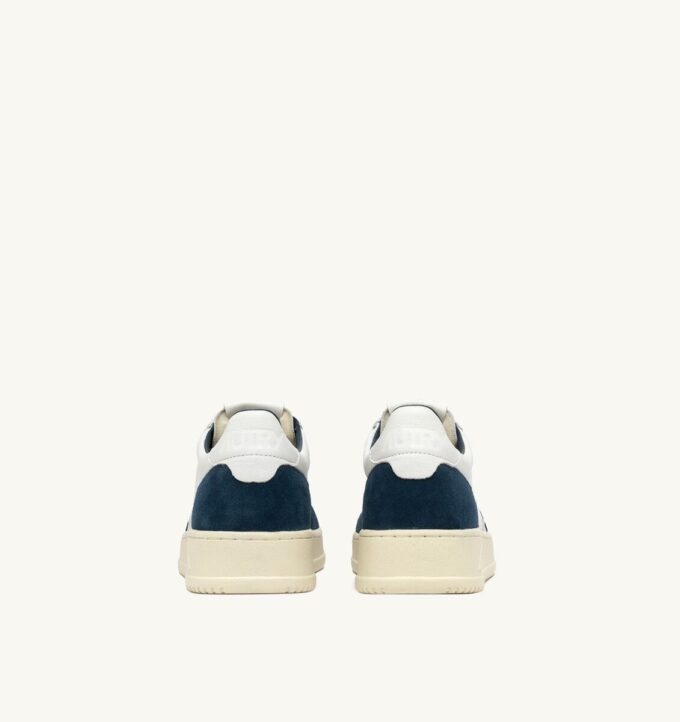 MEDALIST LOW SNEAKER IN WEISSEM UND CAPRI-LEDER-WILDLEDER MEDALIST LOW SNEAKER IN WEISSEM UND CAPRI-LEDER-WILDLEDER
