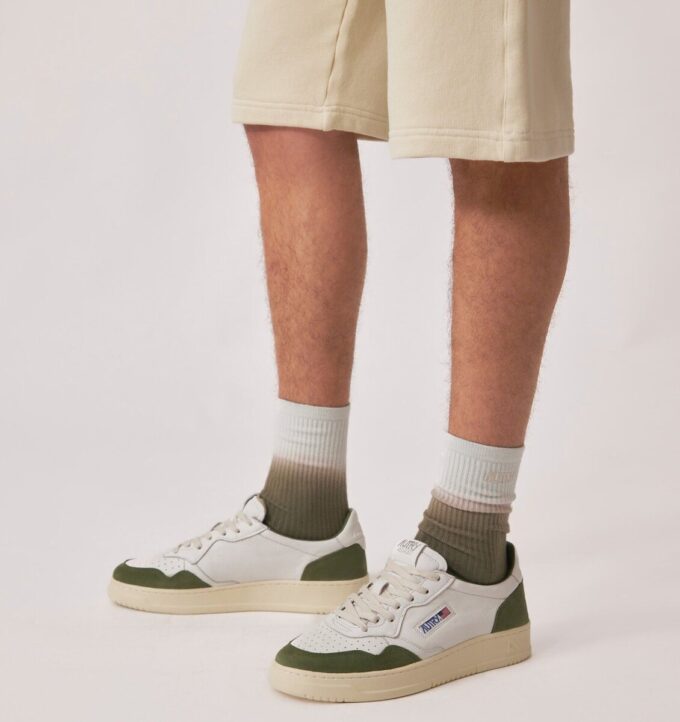 MEDALIST LOW SNEAKER IN WEISSEM UND MILITÄRISCHEM LEDER-WILDLEDER MEDALIST LOW SNEAKER IN WEISSEM UND MILITÄRISCHEM LEDER-WILDLEDER