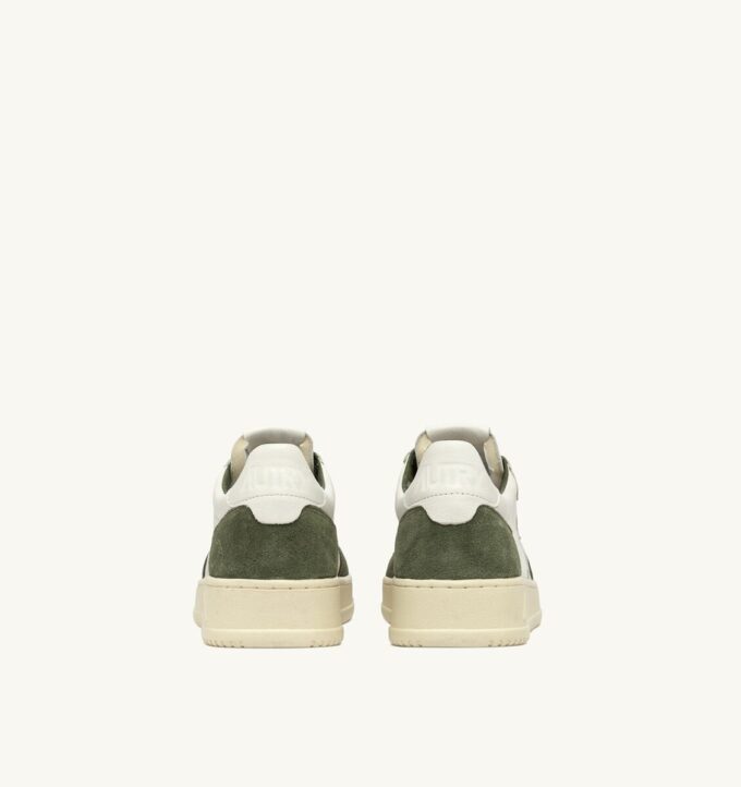 MEDALIST LOW SNEAKER IN WEISSEM UND MILITÄRISCHEM LEDER-WILDLEDER MEDALIST LOW SNEAKER IN WEISSEM UND MILITÄRISCHEM LEDER-WILDLEDER