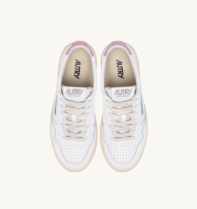 MEDALIST LOW SNEAKER IN WEISSEM UND POLIGNAC LEDER MEDALIST LOW SNEAKER IN WEISSEM UND POLIGNAC LEDER