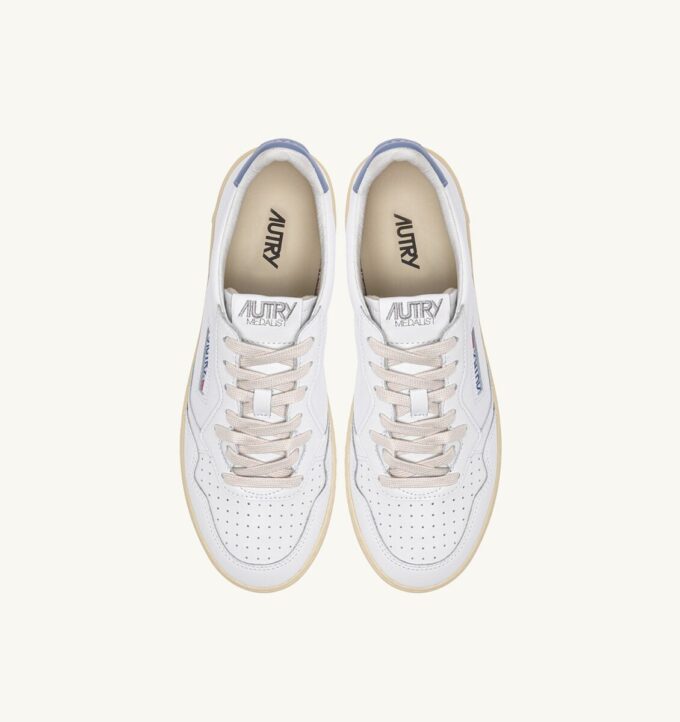 MEDALIST LOW SNEAKER IN WEISSEM UND TEMPEST-LEDER MEDALIST LOW SNEAKER IN WEISSEM UND TEMPEST-LEDER