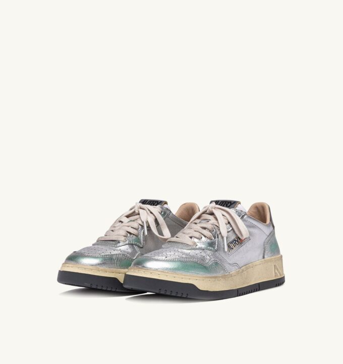 MEDALIST LOW SNEAKER SUPER VINTAGE IN SILBERFARBENEM METALISIERTEM LEDER