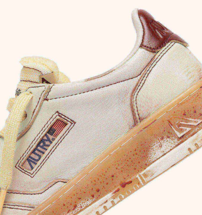 MEDALIST LOW SNEAKER SUPER VINTAGE IN SPA BLAU UND RUSSET BROWN LEDER