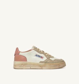 MEDALIST LOW SNEAKER SUPER VINTAGE IN WEISSEM CAMEO-BRAUN UND SAFARI-LEDER