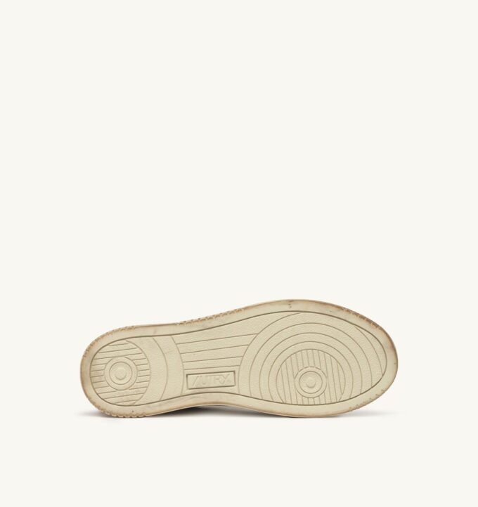 MEDALIST LOW SNEAKER SUPER VINTAGE IN WEISSEM CAMEO-BRAUN UND SAFARI-LEDER